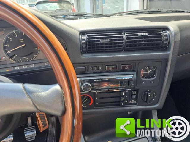 BMW 320 i Cabriolet