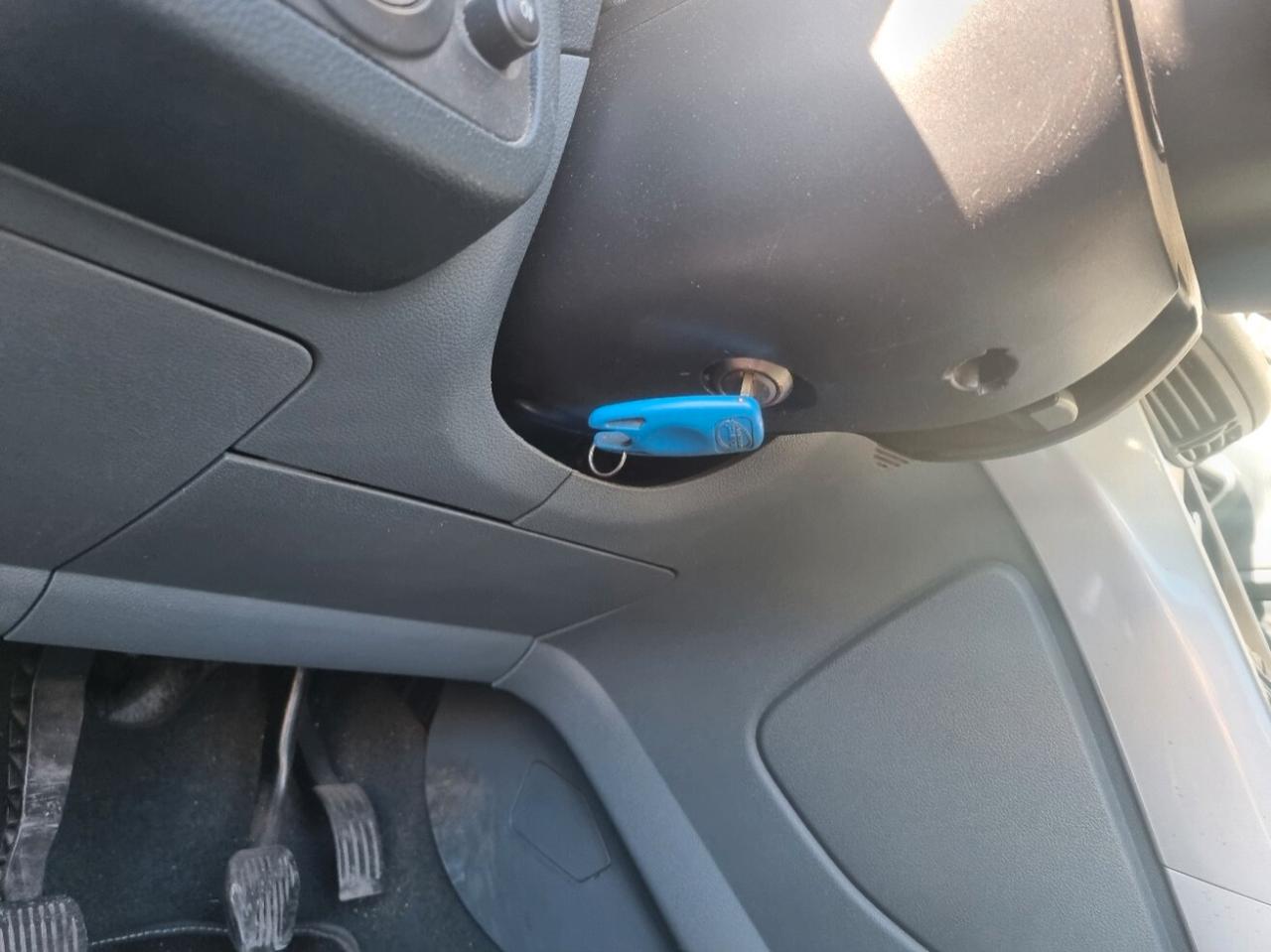 Ford C-Max 1.6 TDCi 110 CV Titanium DPF