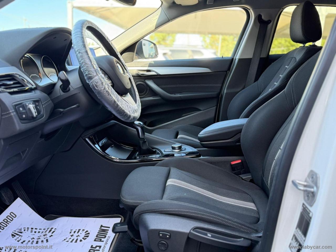 BMW X2 sDrive16d Goldplay Edition