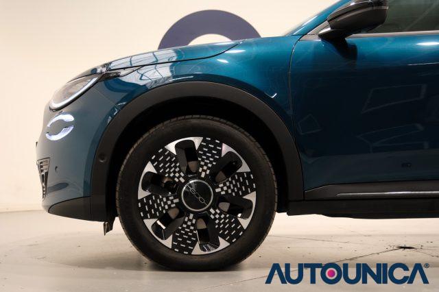 FIAT 600 HYBRID 100 CV DCT MHEV LA PRIMA NEOPATENTATI