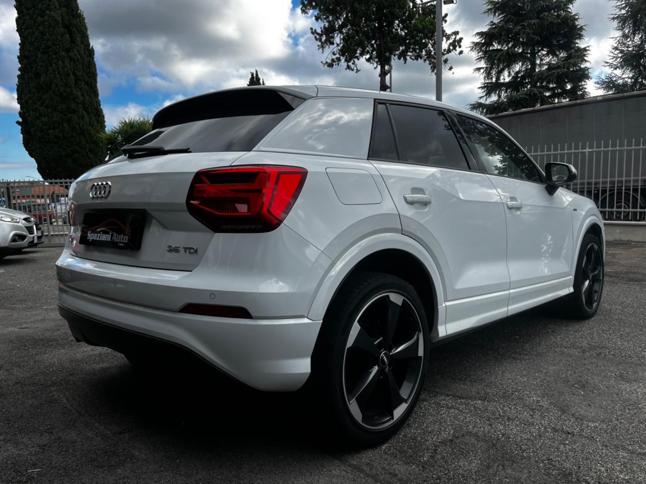 Audi Q2 35 TDI quattro S tronic line Edition