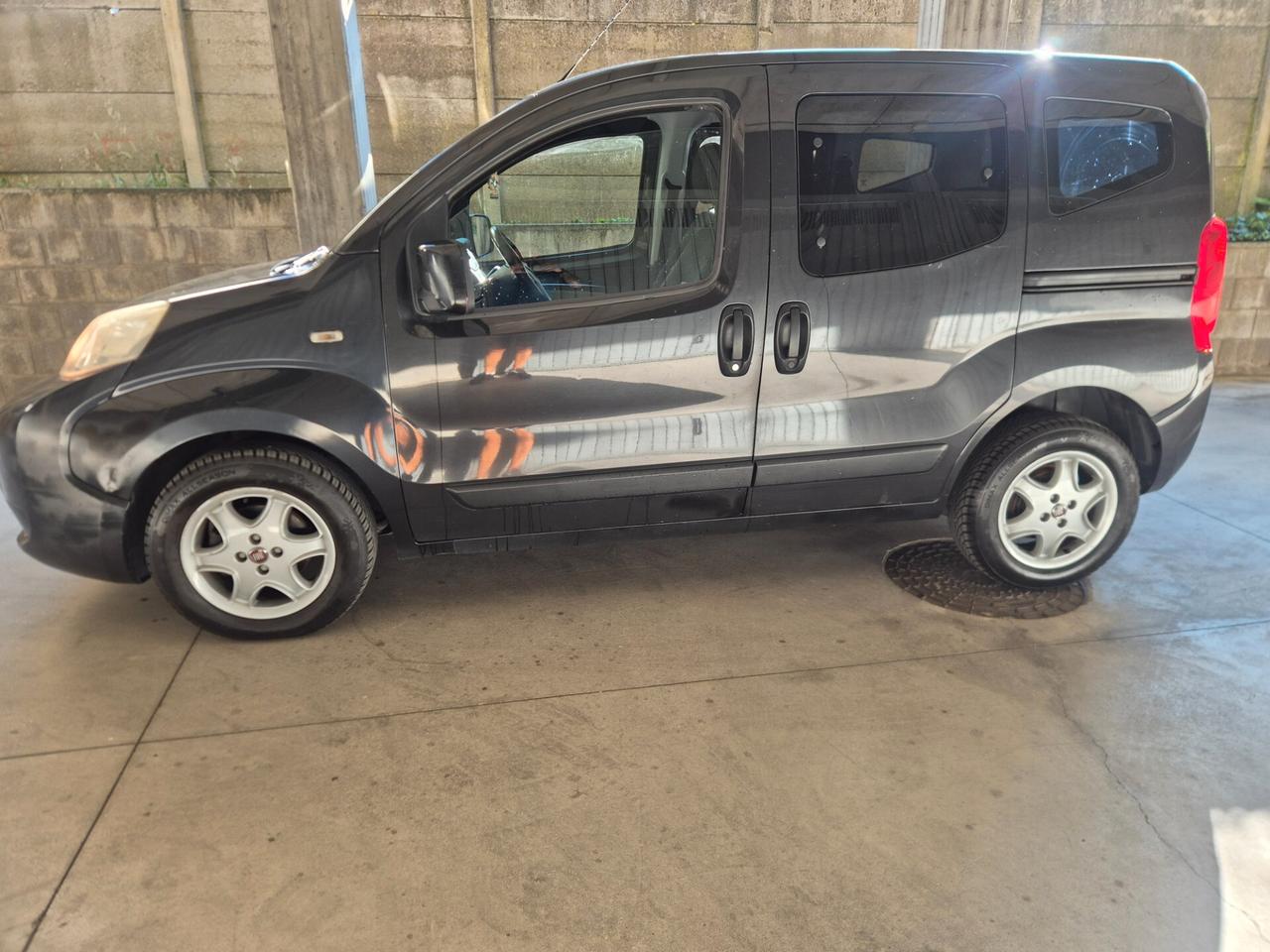 Fiat Qubo 1.3 MJT 75 CV Trekking