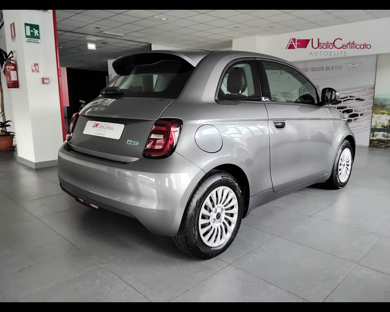 FIAT 500 (2020-->) - 500e Action Berlina 23,8 kWh 190KM