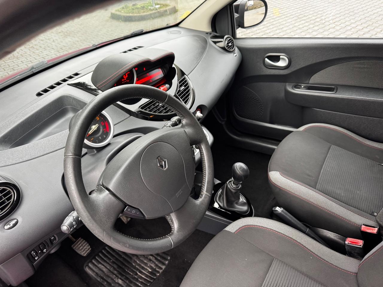 Renault Twingo 1.2 neopatentati unico proprietario