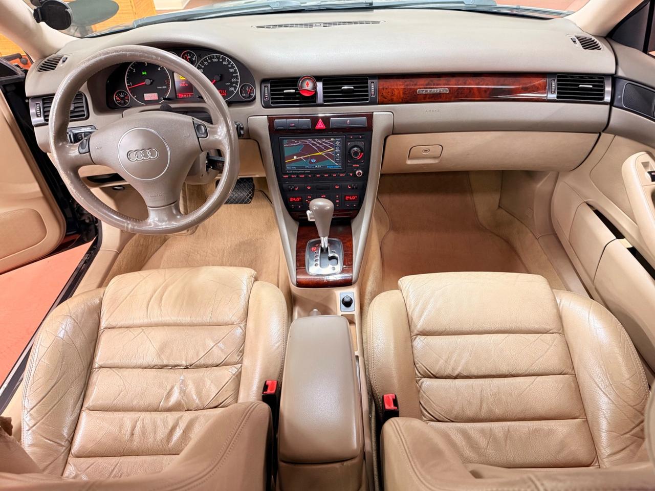 Audi A6 2.5 V6 TDI 180cv Quattro