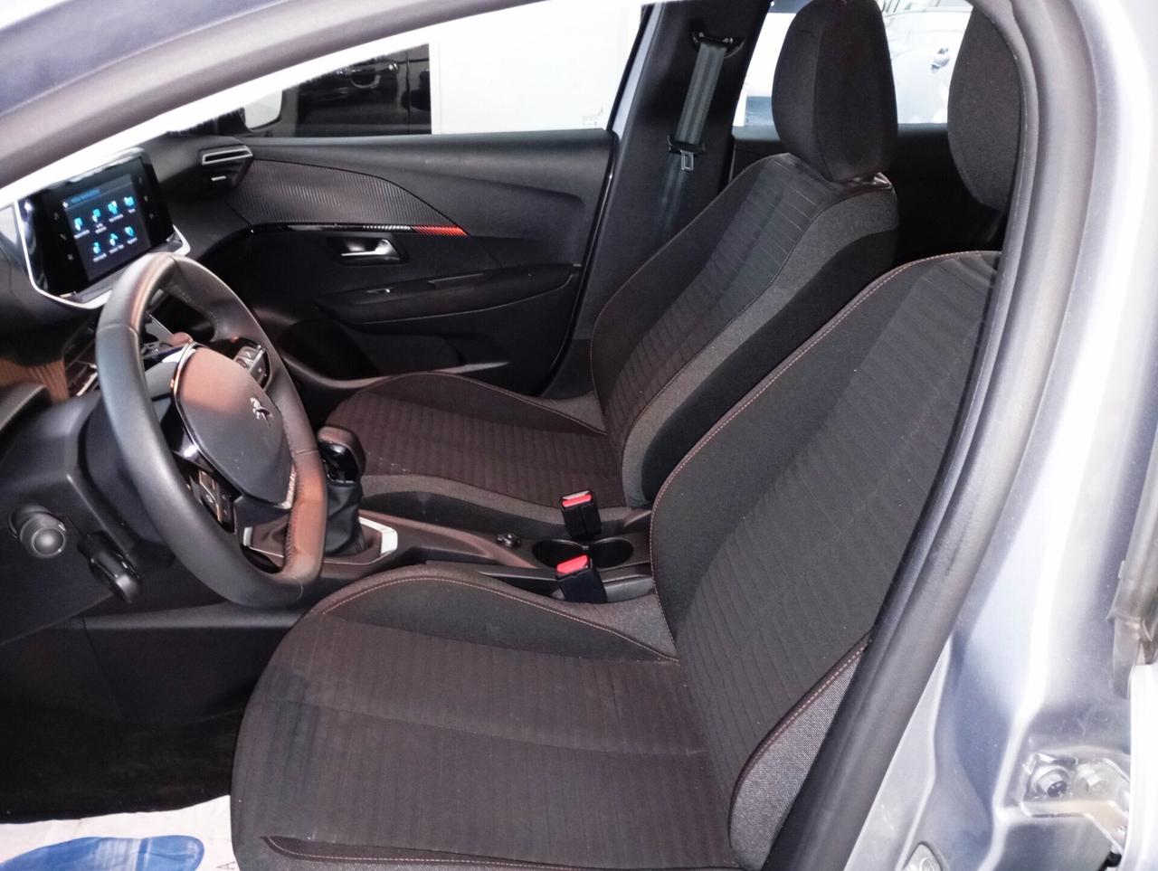 Peugeot 208 PureTech 75 Stop&Start 5 porte Active Pack (Disponibilità di altri colori)