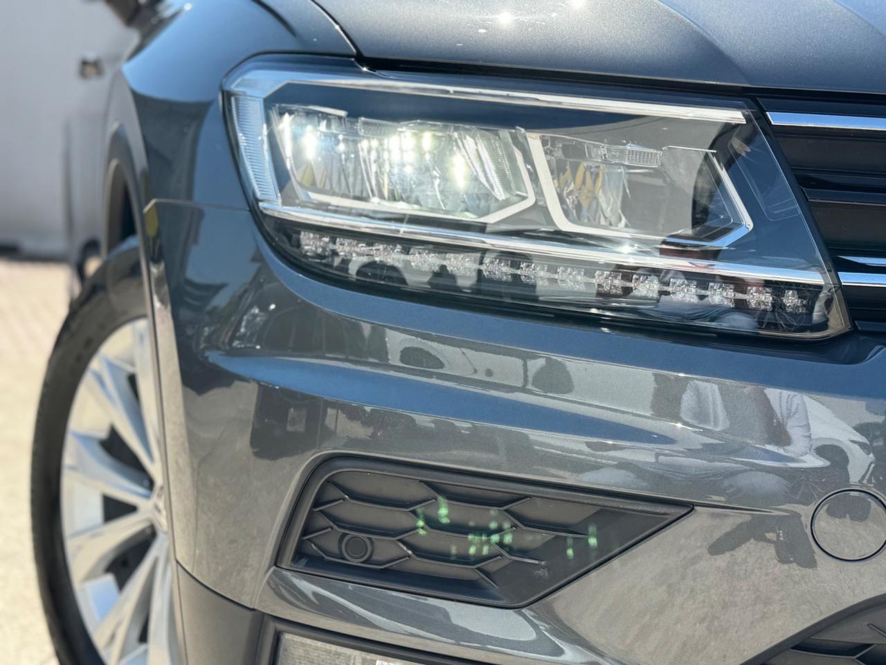 Volkswagen Tiguan 2.0 TDI SCR DSG Business BlueMotion Technology