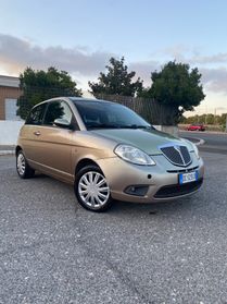 Lancia Ypsilon 1.2 Oro Giallo