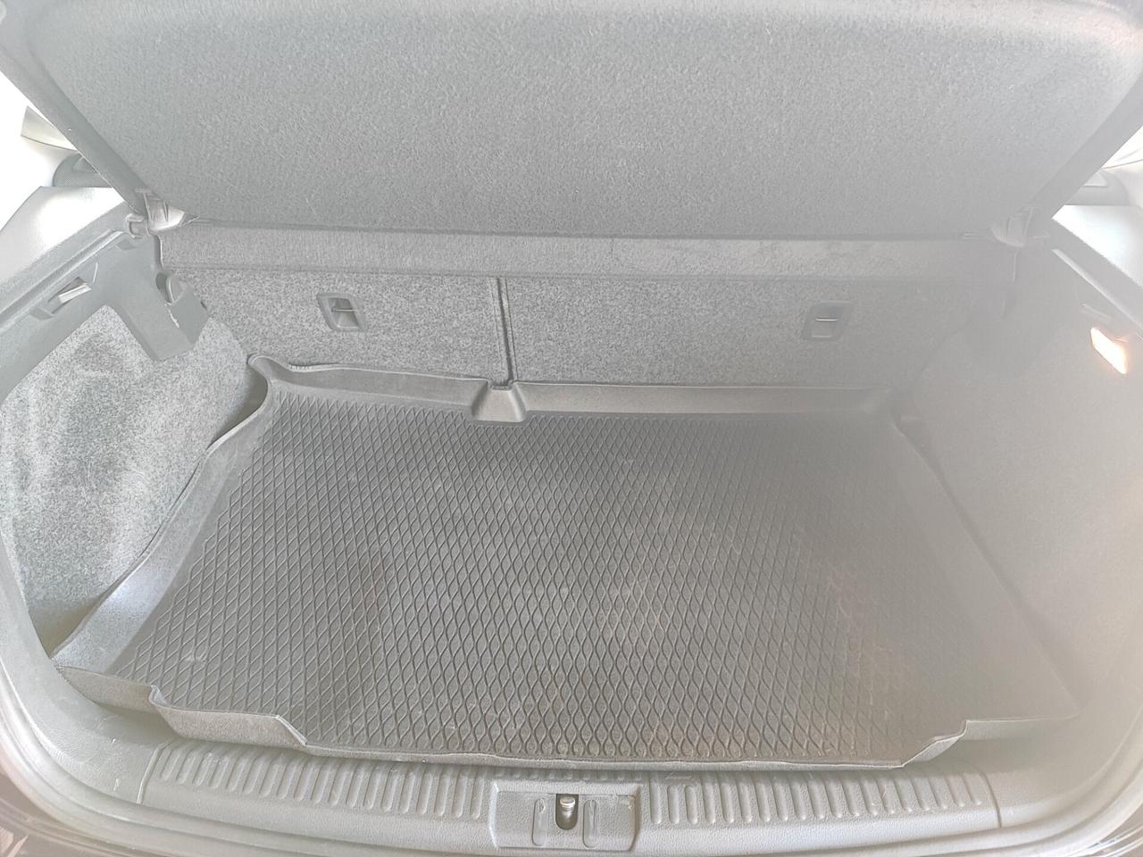 Volkswagen Polo 1.0 MPI 75CV 5p. Business