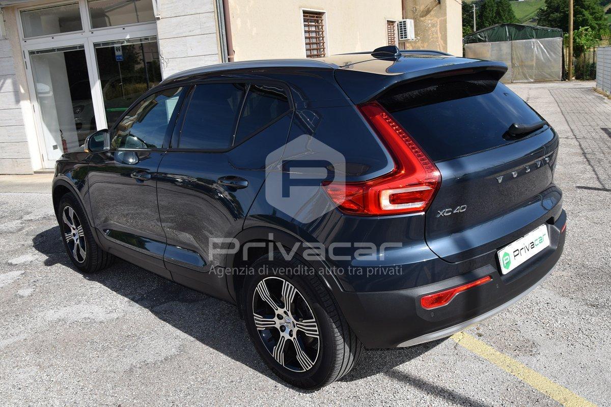 VOLVO XC40 D3 Momentum Pro