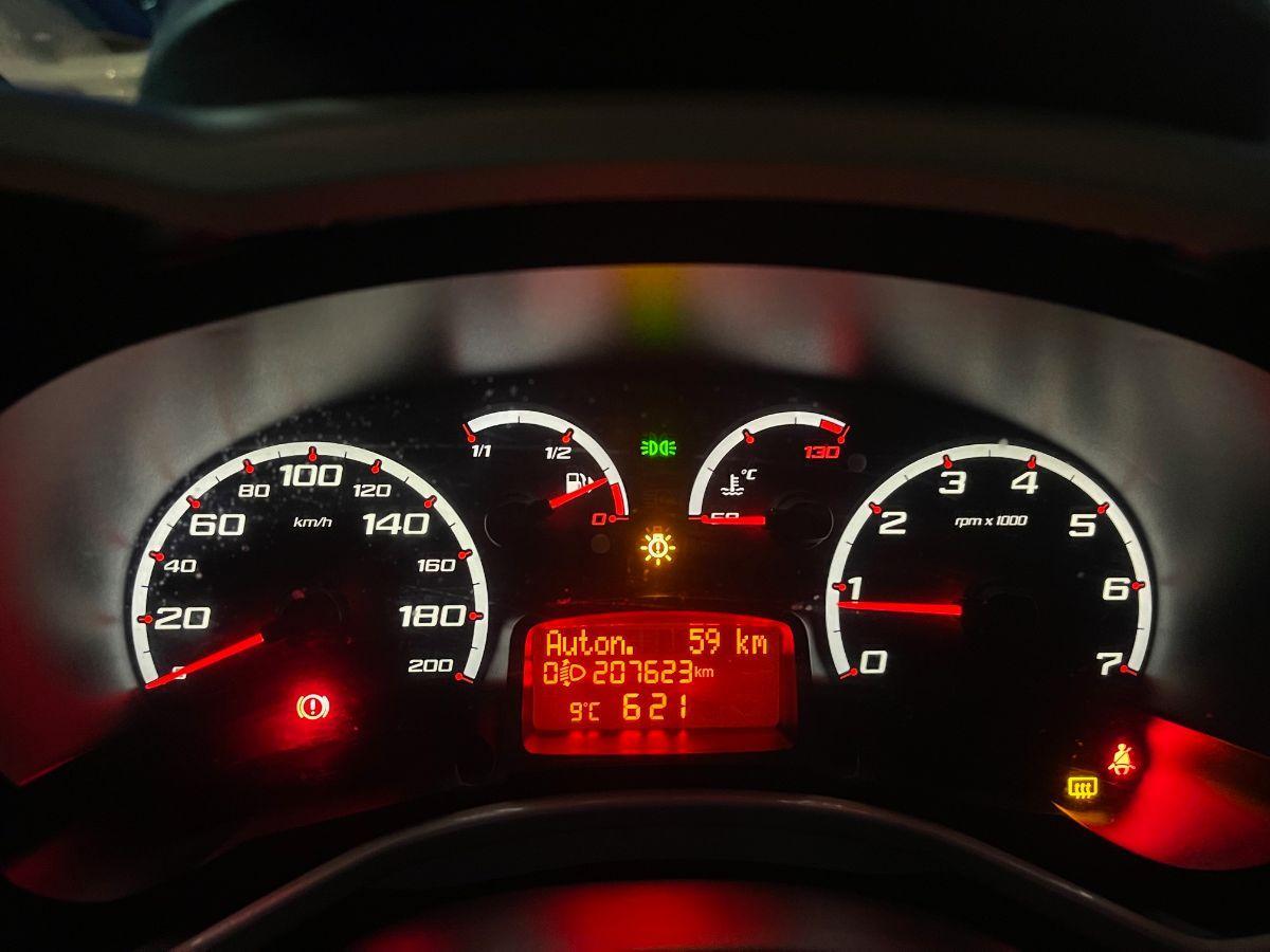 FORD - Ka - 1.3 TDCi 75CV Titanium DPF