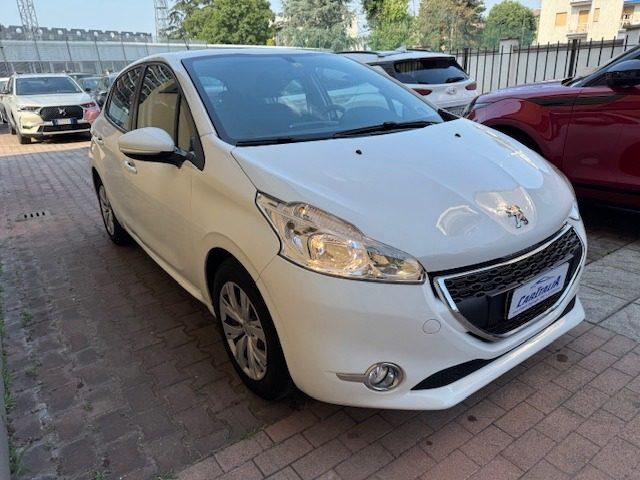 PEUGEOT 208 1° serie PureTech 82 5 porte Allure