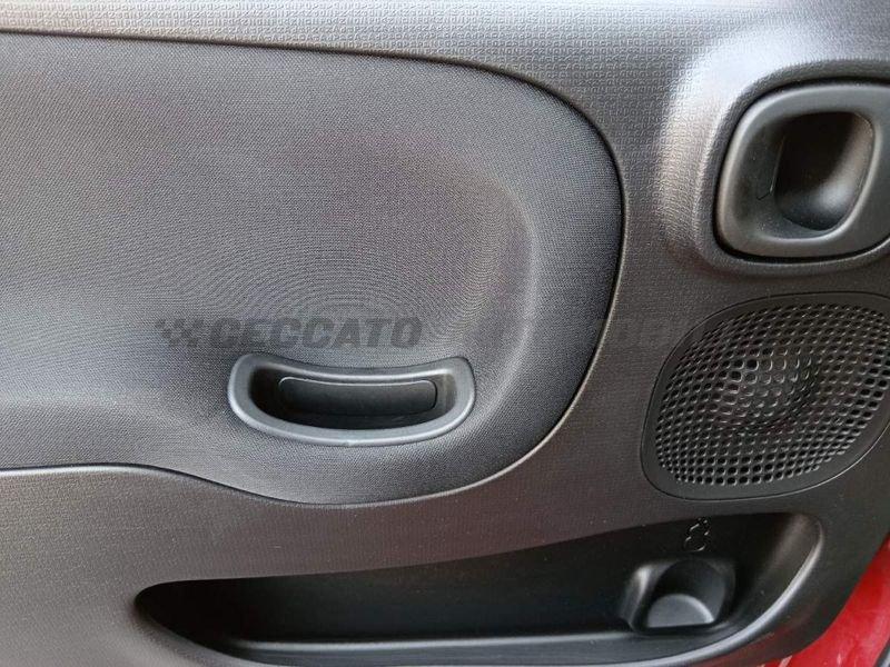 FIAT Panda Cross Panda 1.0 firefly hybrid Cross s&s 70cv 5p.ti