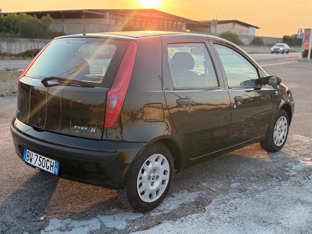 Fiat Punto 1.2i 16V cat 5 porte HLX