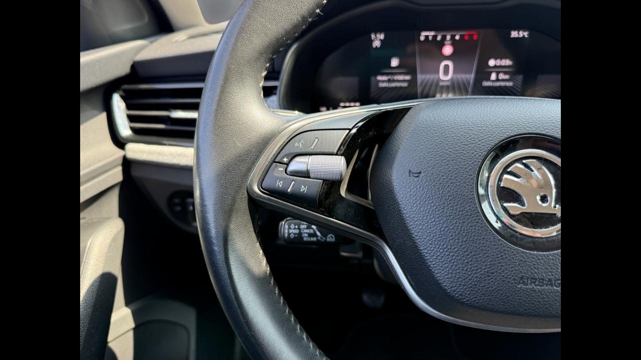 SKODA Kamiq 2019 - Kamiq 1.0 tsi Ambition 95cv