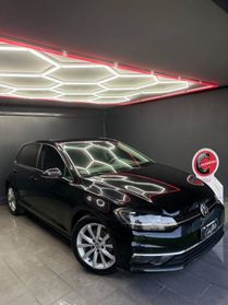 Volkswagen Golf 7.5 R 1.6 TDI 116cv DSG Executive BlueMotion Technology 2018