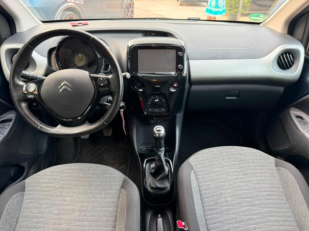 Citroen C1 PureTech 82 5 porte Shine