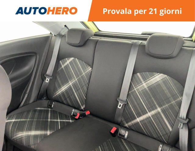 OPEL Corsa 1.2 Coupé b-Color