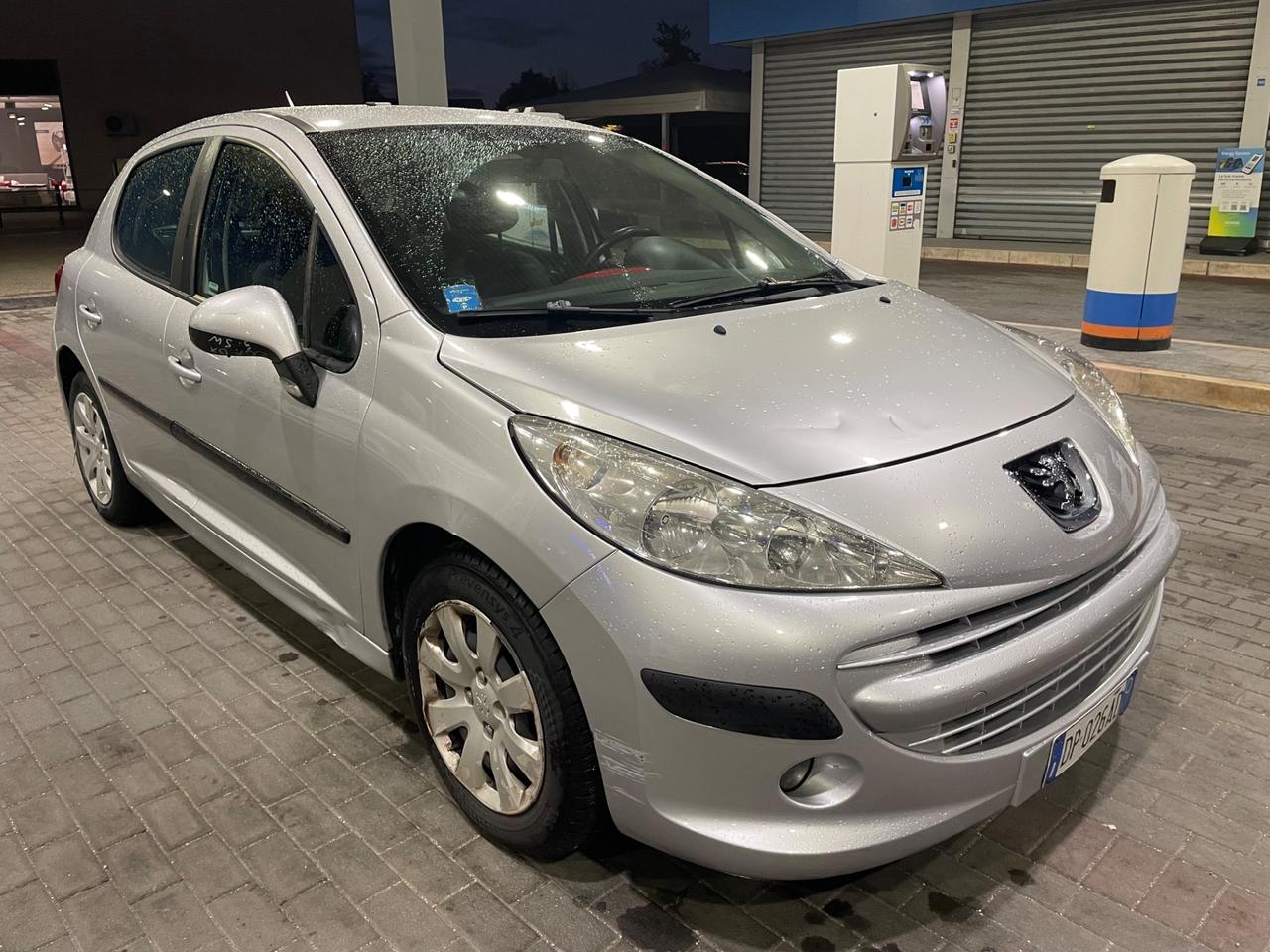 PEUGEOT 207 NEOPATENTATI 1.4 BENZINA/GPL 133.000 KM 2008.