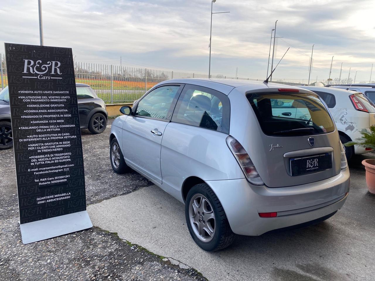 Lancia Ypsilon 1.2 Argento