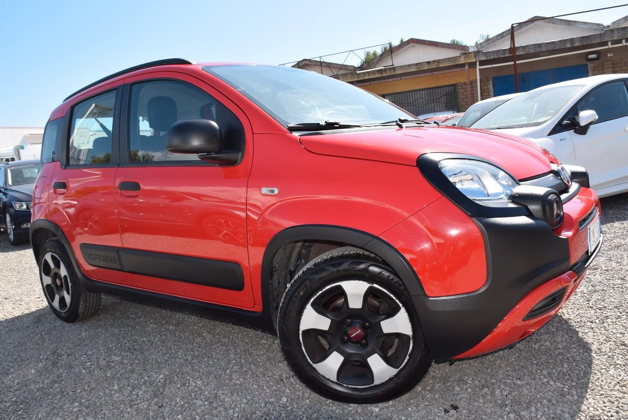 Fiat Panda Cross 1.0 FireFly Hybrid 6M FULL OPTIONAL
