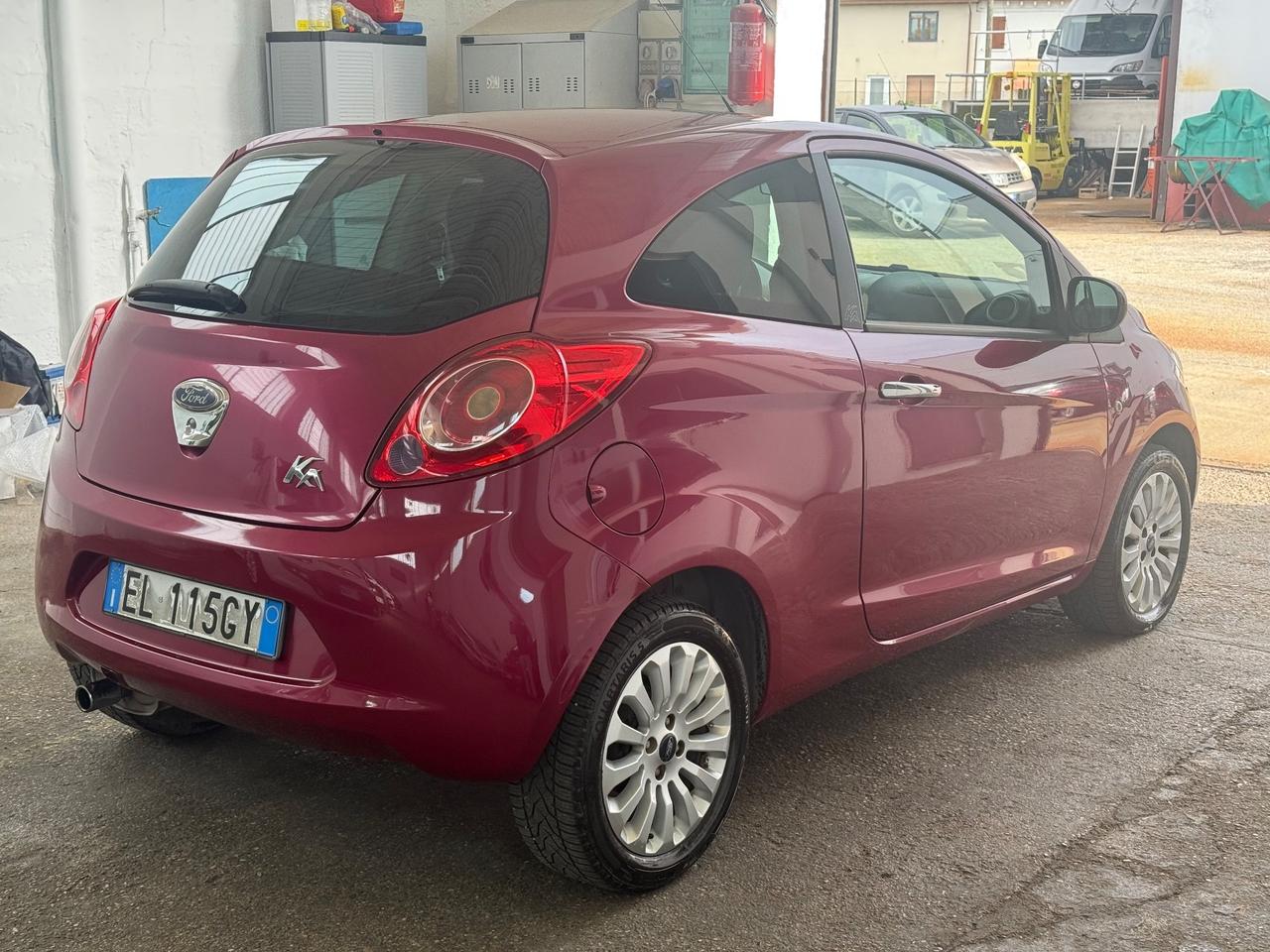 Ford Ka Ka+ 1.2 8V 69CV Titanium