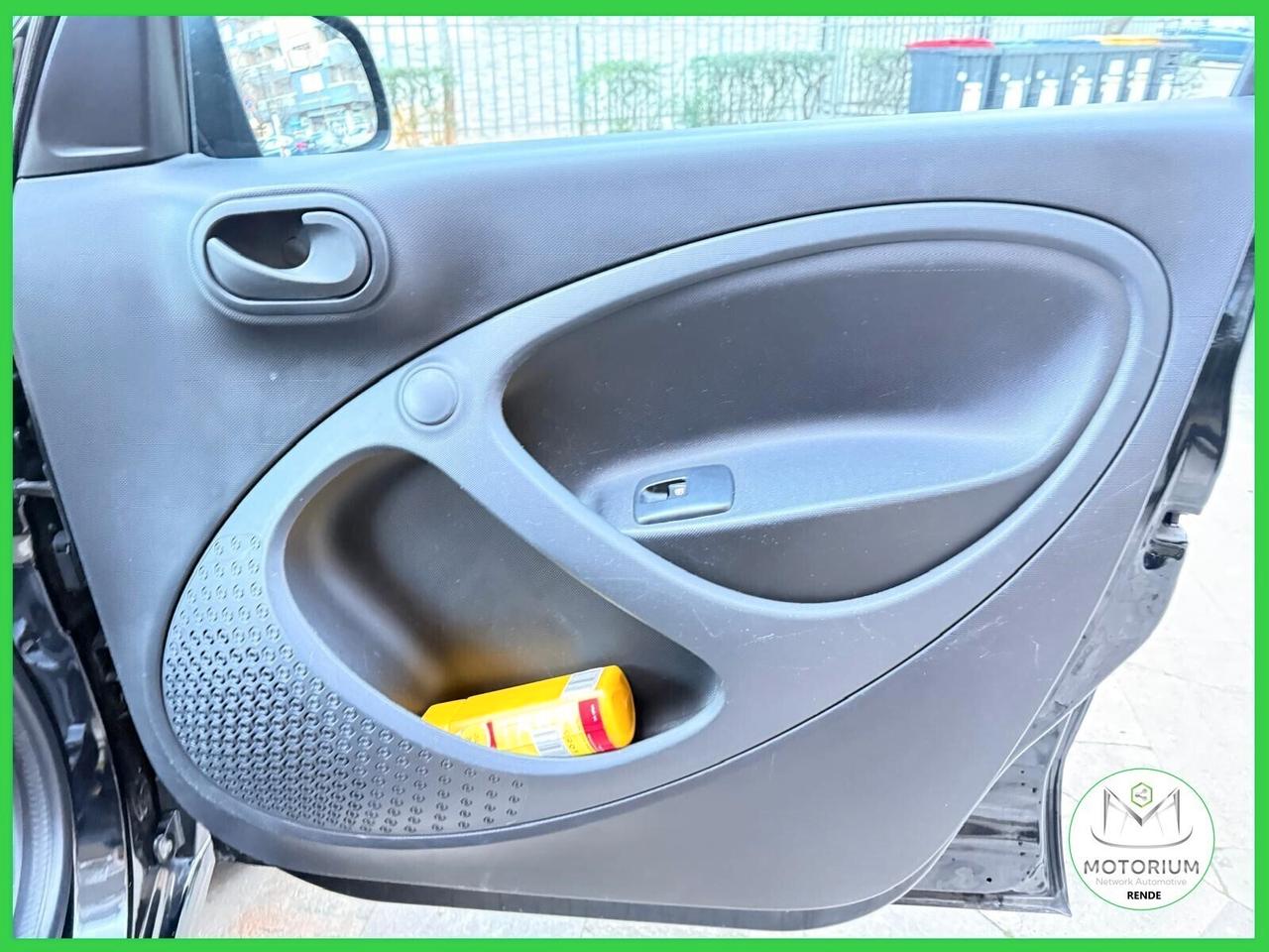 Smart ForFour 70 1.0 twinamic Youngster Automatica 05/2017