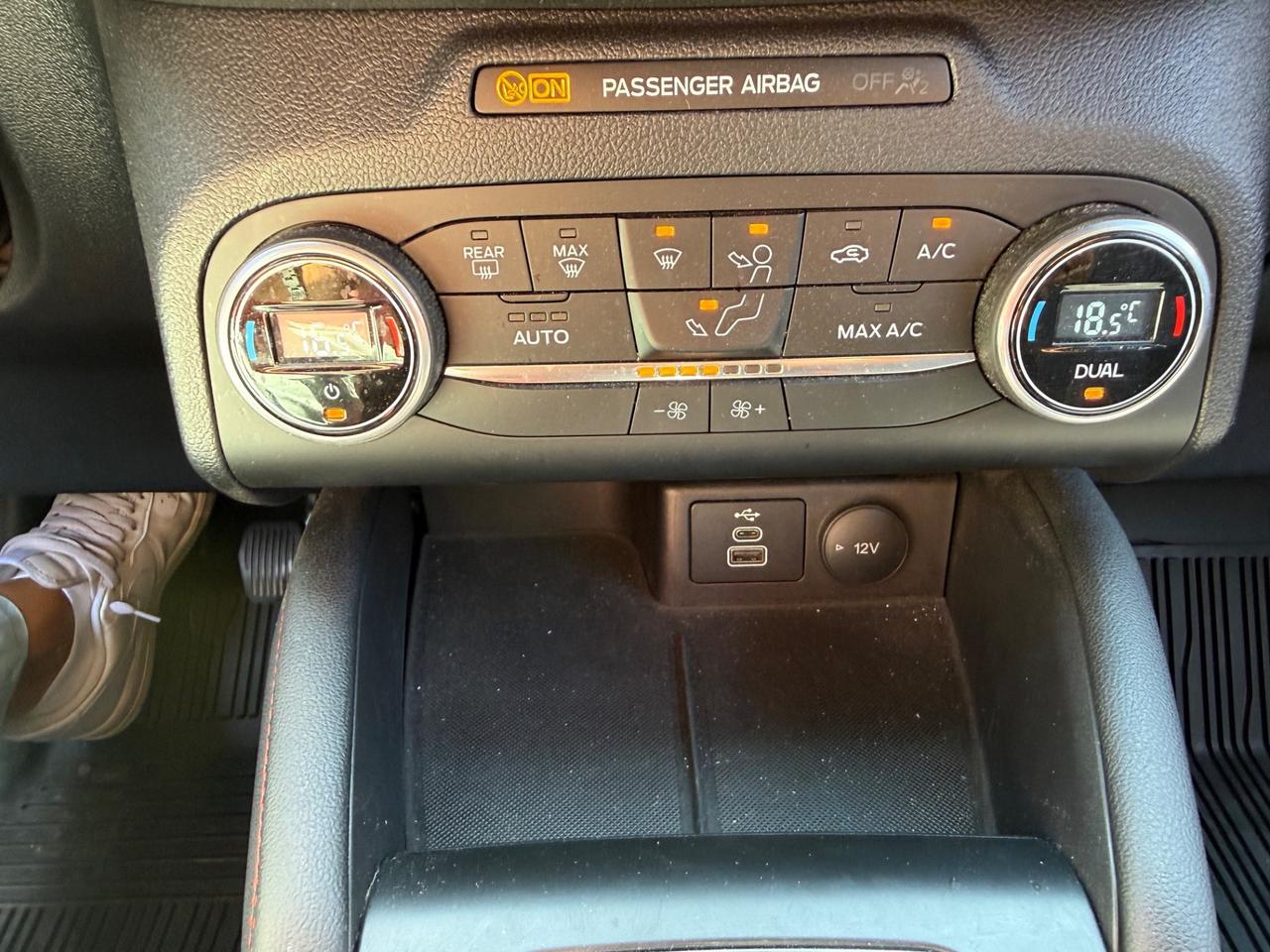 Ford Kuga 1.5 EcoBlue 120 CV aut. 2WD ST-Line