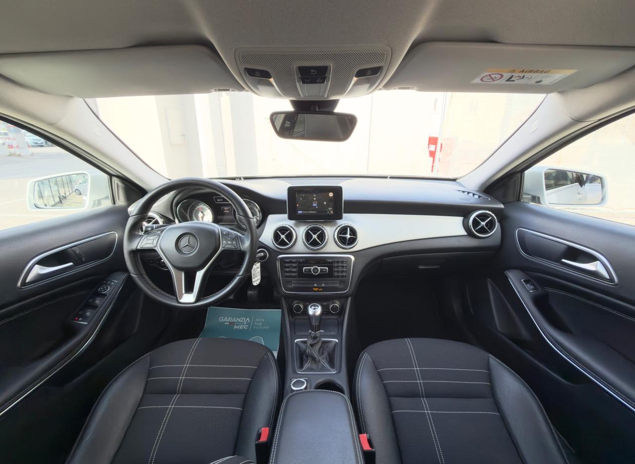 Mercedes GLA 180 d Sport - GARANZIA