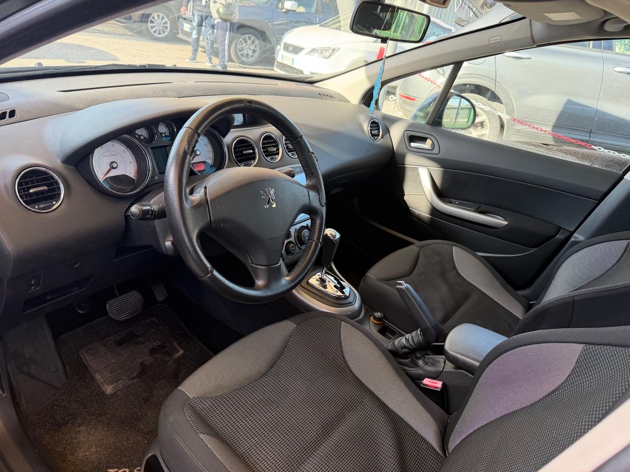 Peugeot 308 1.4 VTi 95CV 5p. Premium