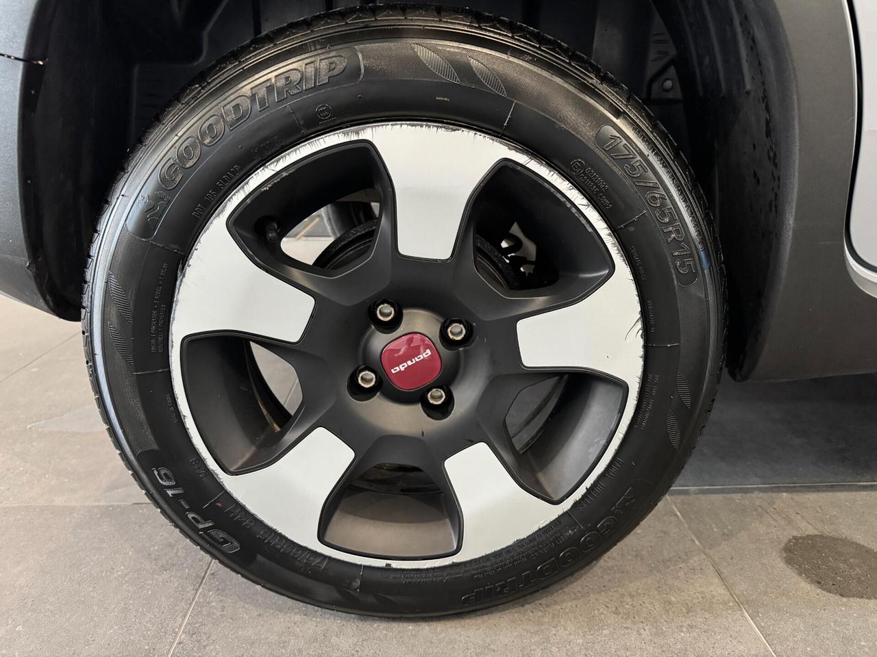 FIAT PANDA 1.0 FIREFLY HYBRID CROSS 2021