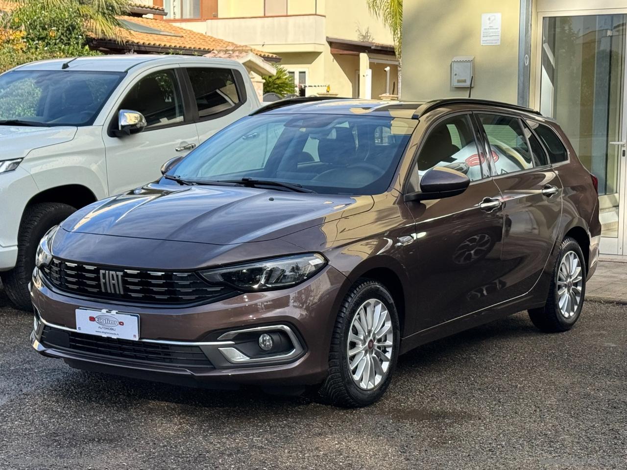 FIAT Tipo 1.6 Mjt S&S SW City Life FARI LED