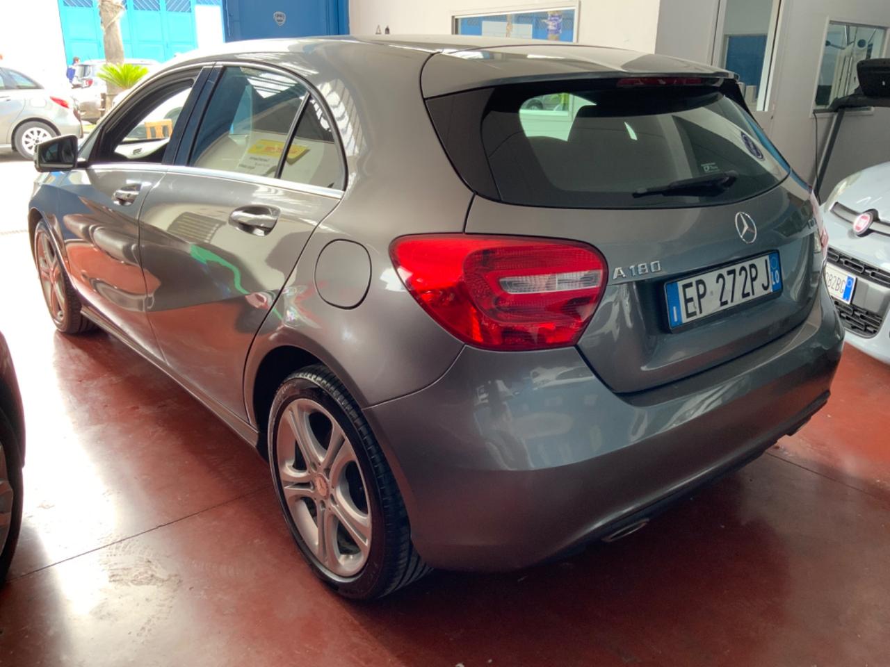 Mercedes-benz A 180 CDI BlueEFFICIENCY Sport