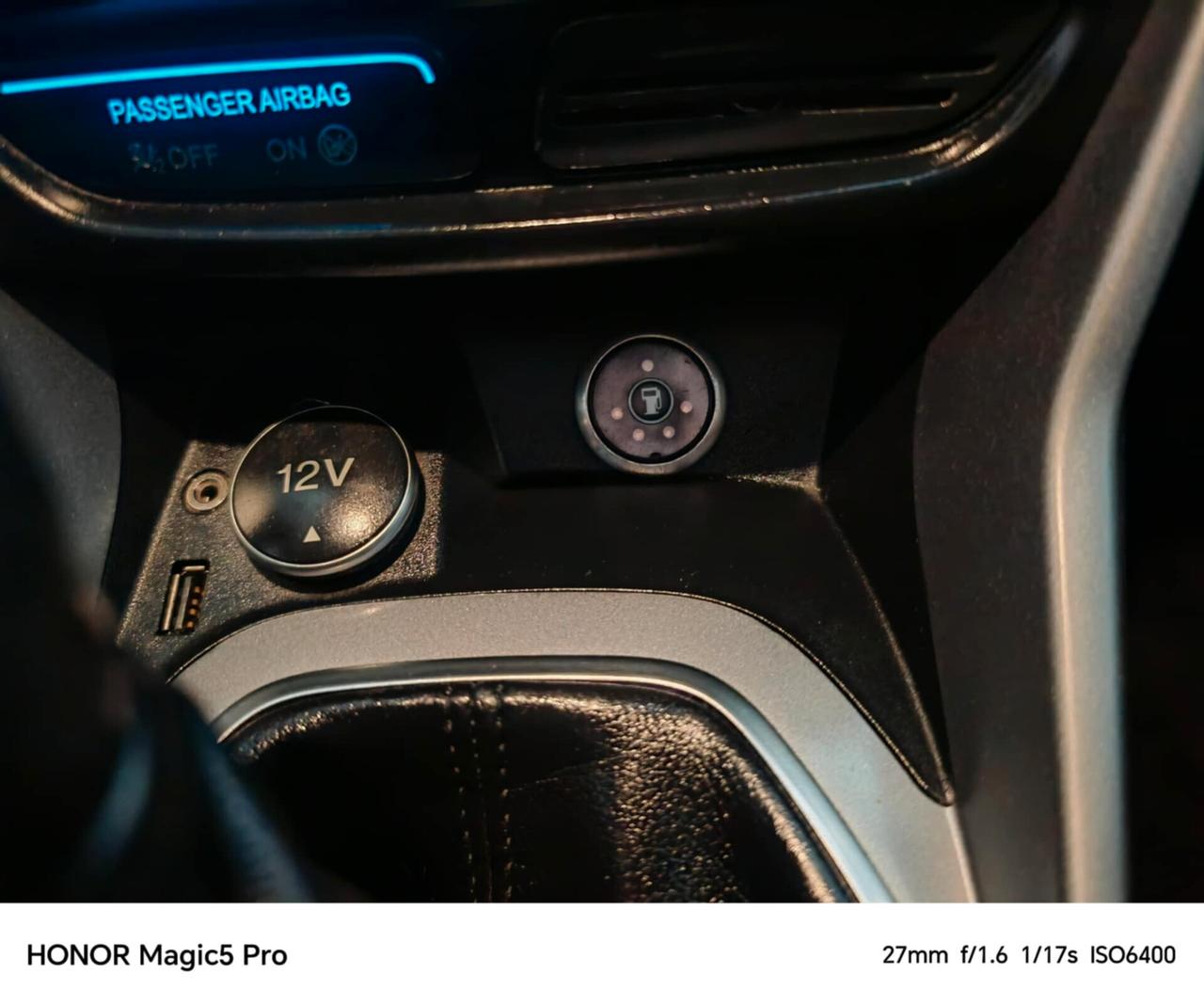 Ford B-Max 1.4 90 CV GPL Business Titanium