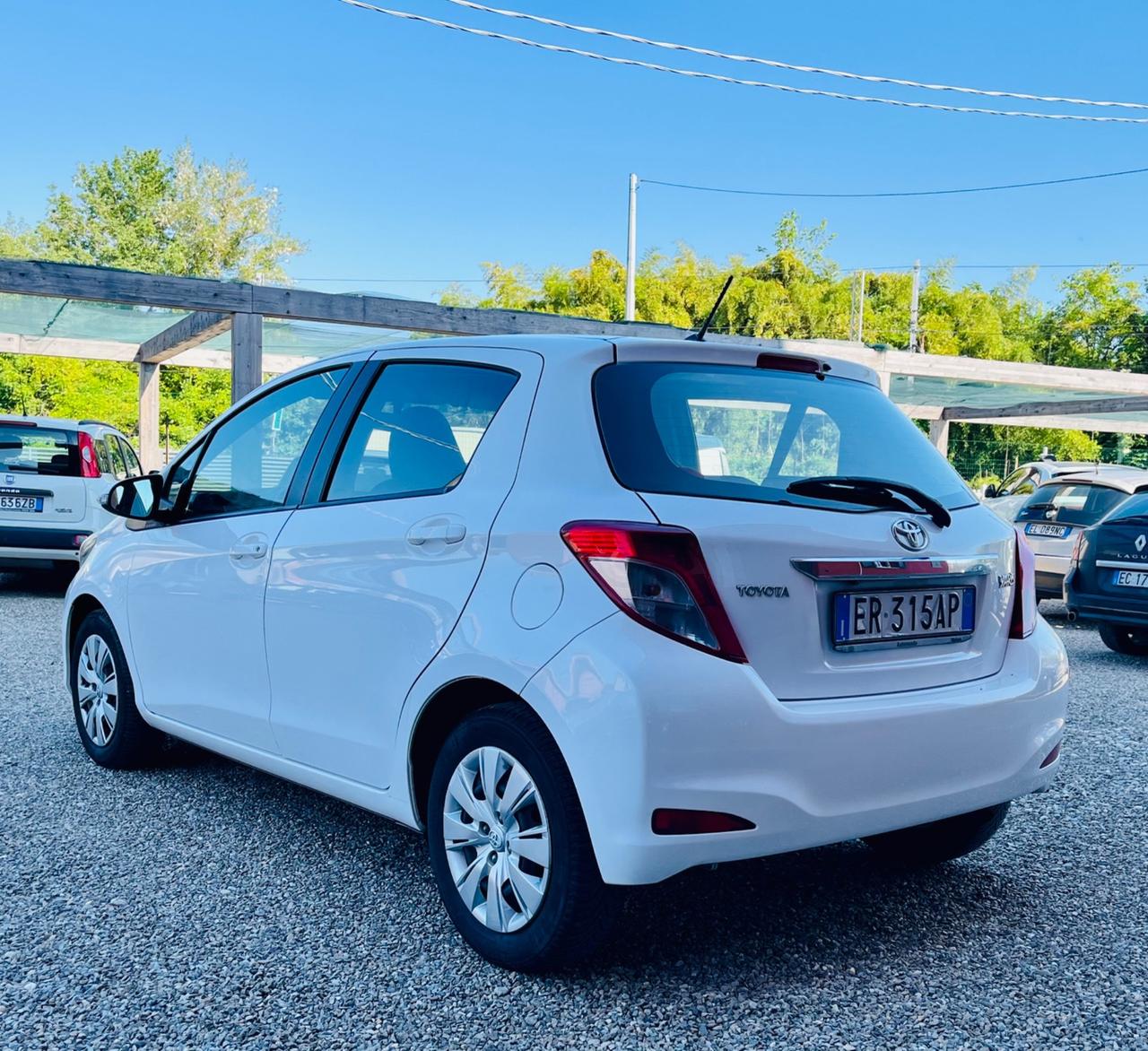 Toyota Yaris 1.0 5 porte