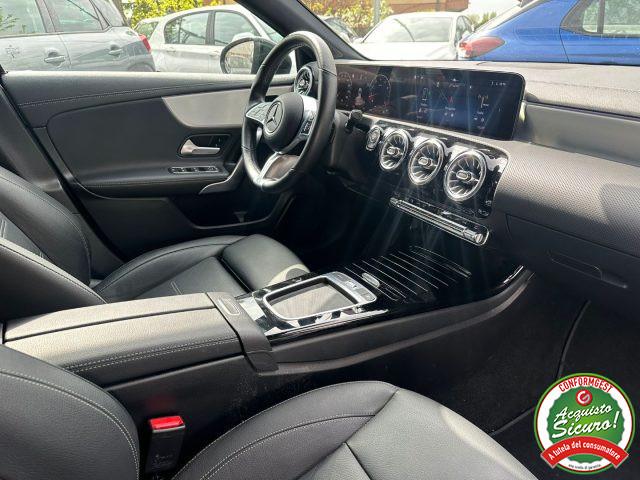 MERCEDES-BENZ A 200 Automatic Progressive Advanced