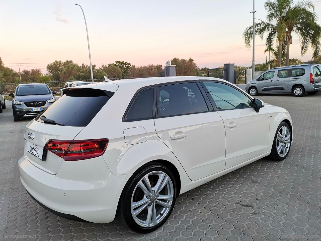 AUDI A3 SPB 2.0 TDI 150 S-TRONIC S-LINE