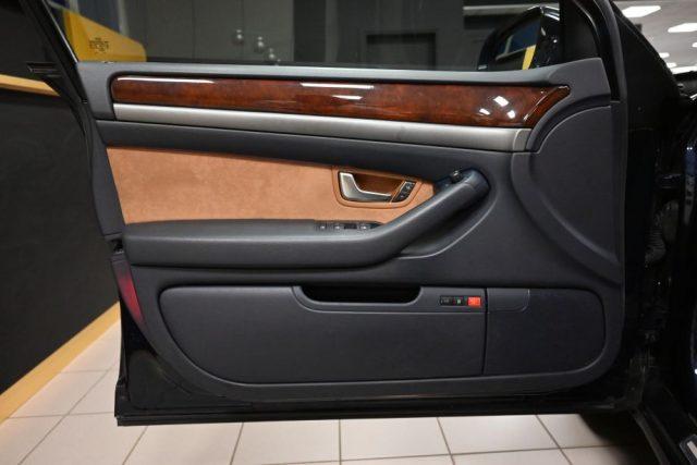 AUDI A8 3.0 V6 TDI Q.TIP.NAVI PELLE EXCLUSIVE SOSPENS.FULL