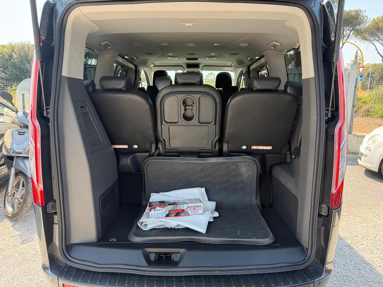 Ford Tourneo Custom 320 2.0 EcoBlue 170CV aut. PC Sport