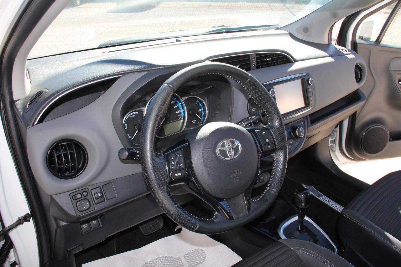 Toyota Yaris 1.5 Hybrid 5 porte Active (KW 54 CV 74 Neopatentati)