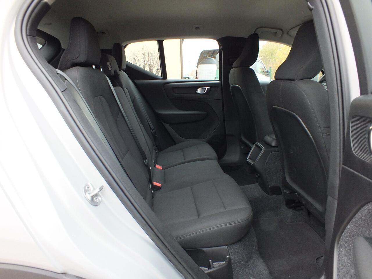 VOLVO XC40 B3 AUTOM.AUTOCARRO N1