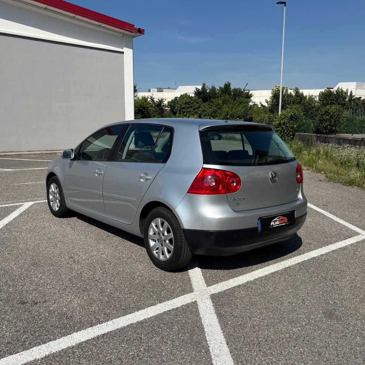 Volkswagen Golf 1.6 5p. Comfortline