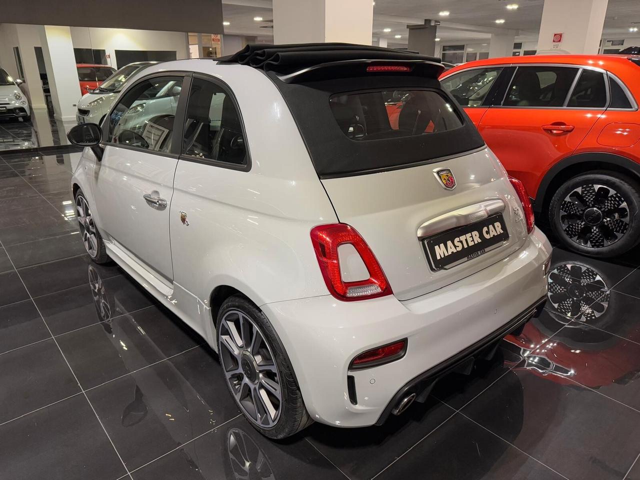 Abarth 595 C 1.4 Turbo T-Jet 165 CV