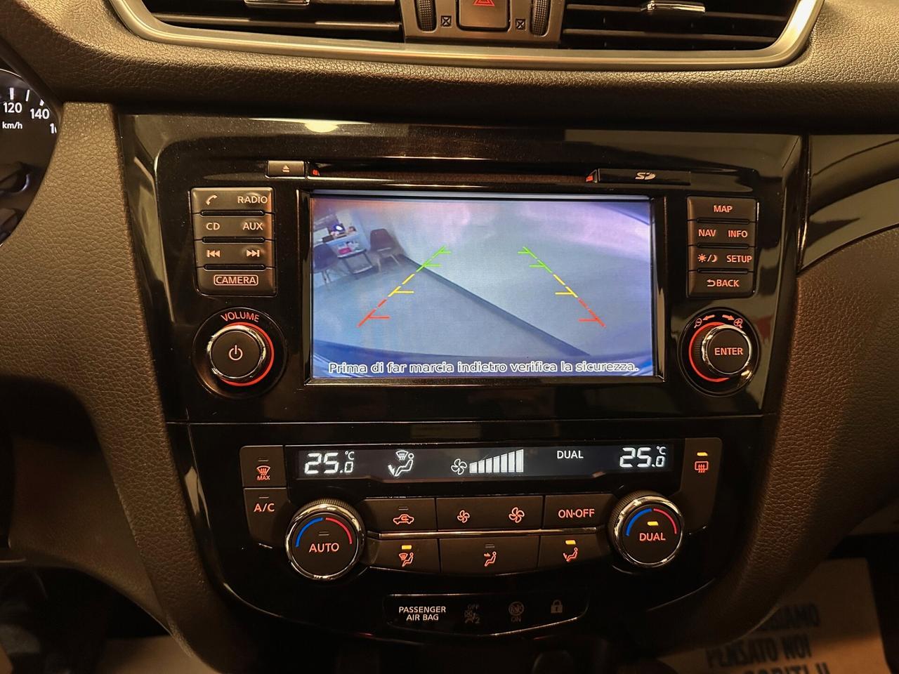 Nissan Qashqai 1.6 DCI