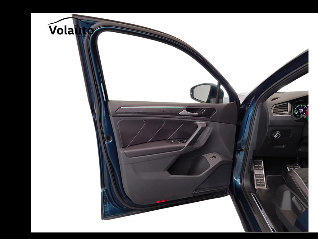 VOLKSWAGEN Tiguan II 2021 - Tiguan 2.0 tdi R-Line 150cv dsg