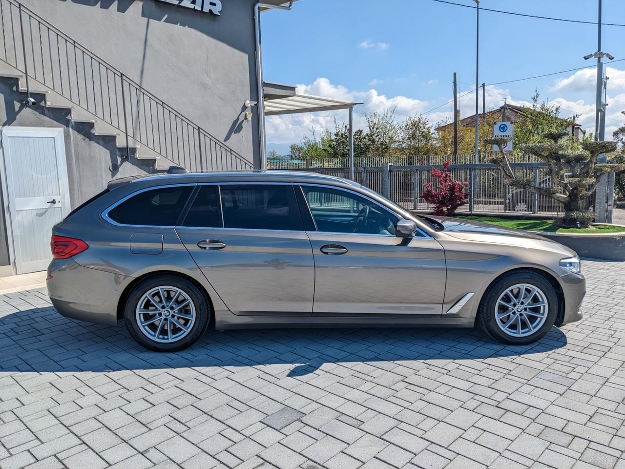 BMW 520d TOURING - AUTO - NAVI - UNIPRO