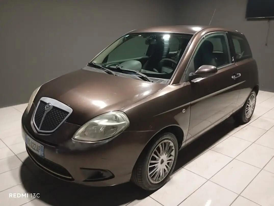 LANCIA YPSILON DEL 2009 1200 BENZINA 110.000 KM