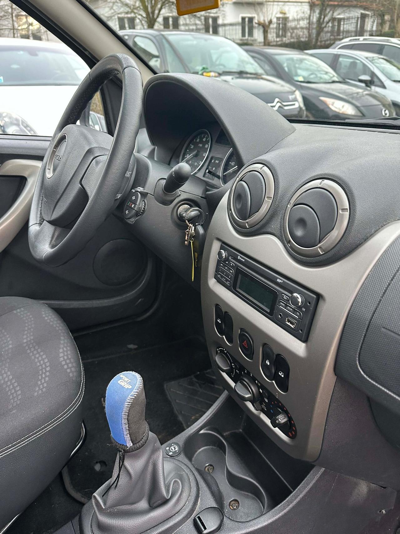 Dacia SANDERO STEPWAY 1.6 8V GPL 85CV NEOPAT KMCERT GARANZ