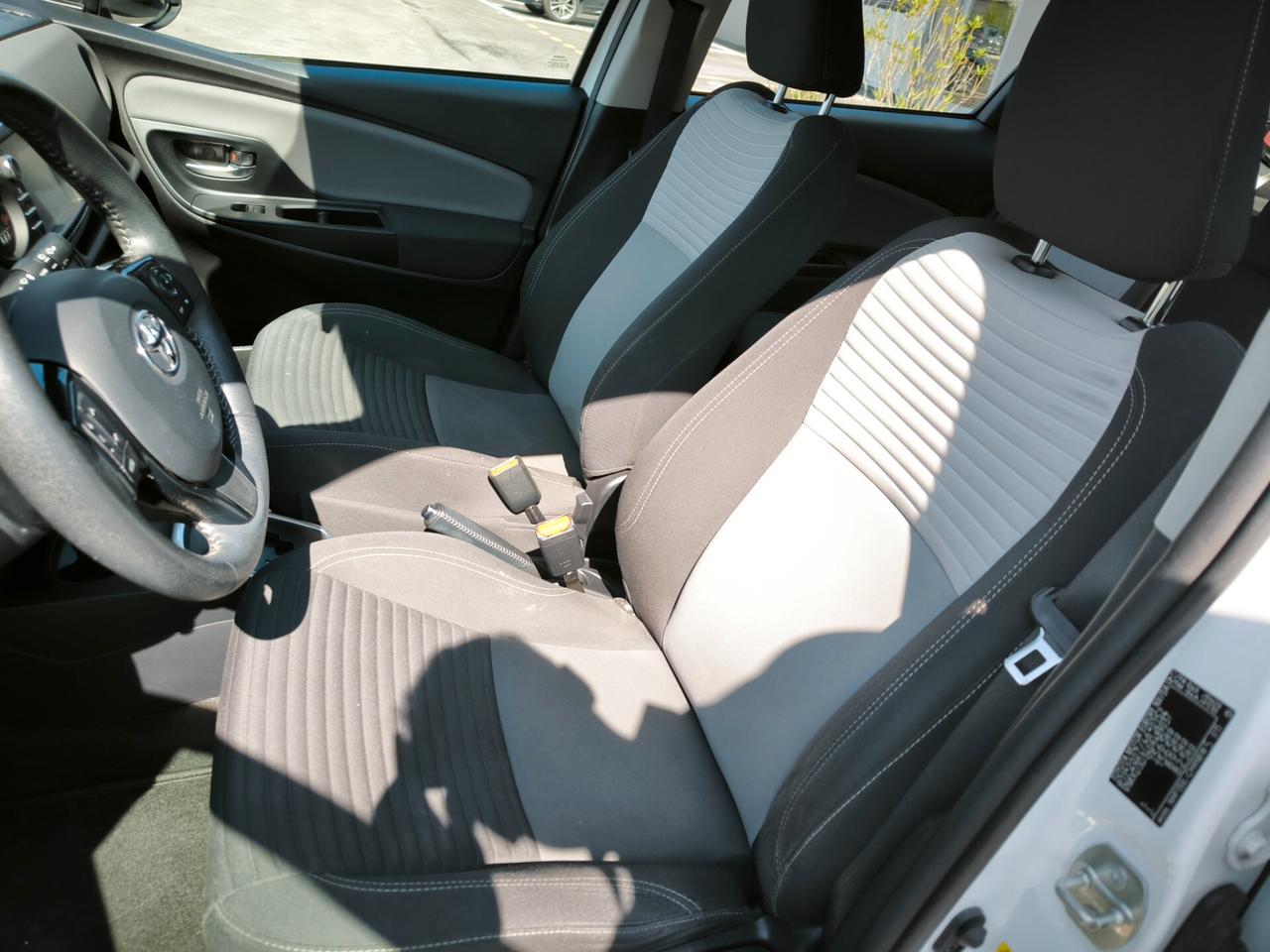 Toyota Yaris 1.5 Hybrid 5 porte Active