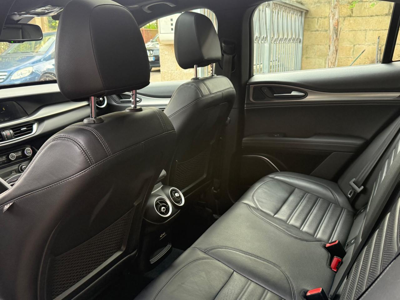 Alfa Romeo Stelvio 2.2 Turbodiesel 210 CV AT8 Q4 Veloce
